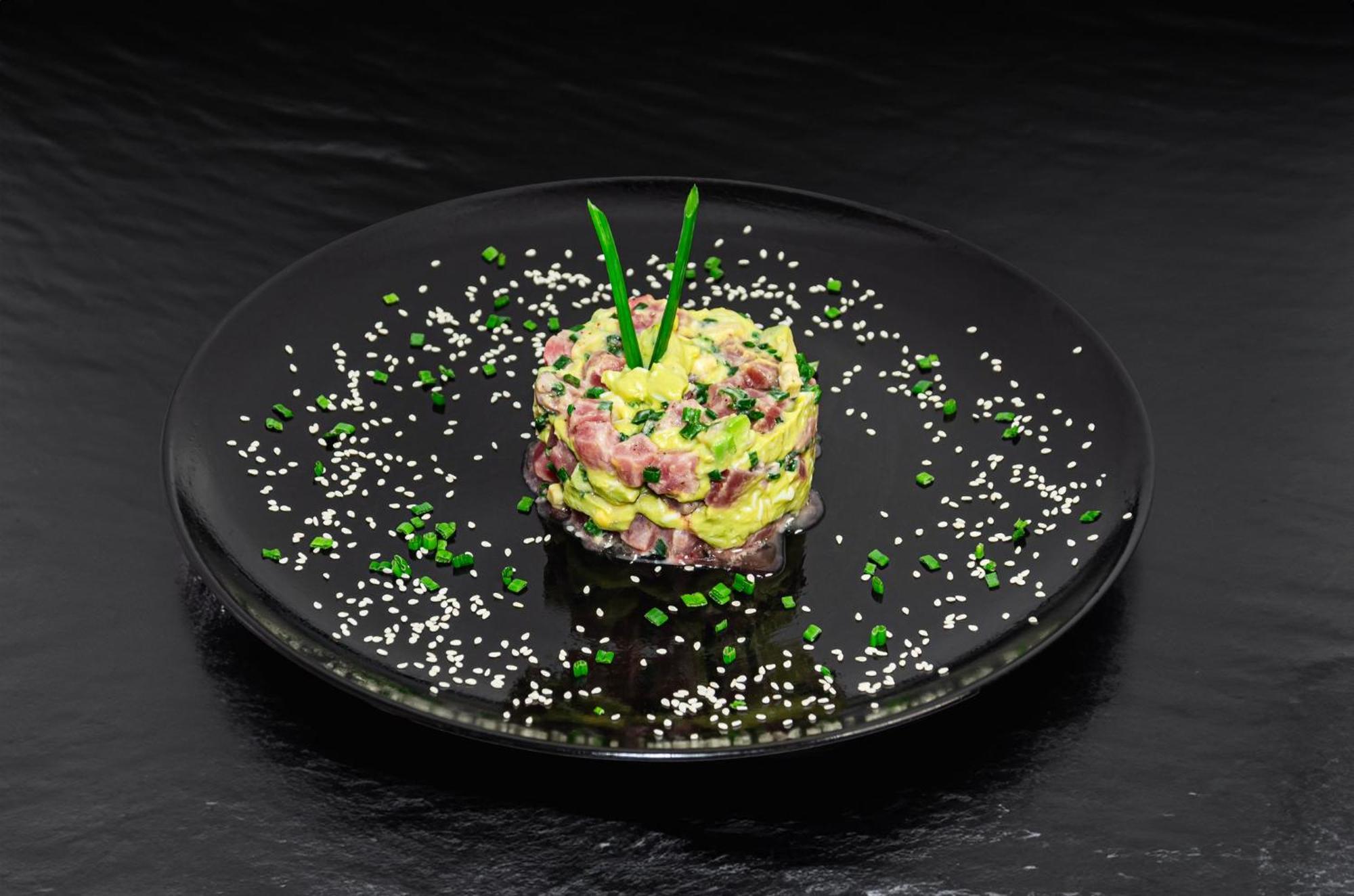 Holiday Inn Guayaquil Airport By Ihg Exterior photo Avocado tartar